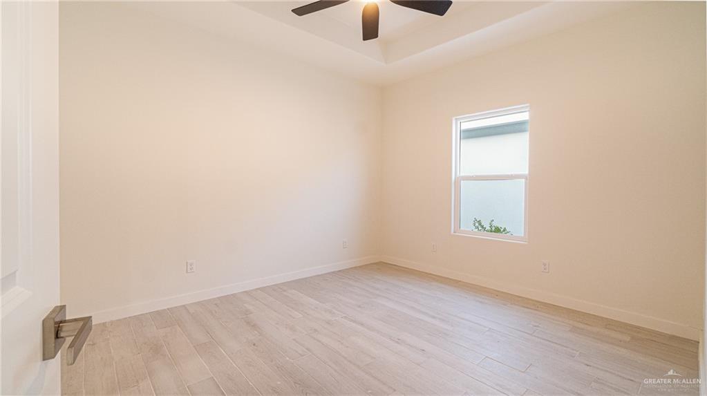 Photo 17 of 5805 Northwestern Avenue #1