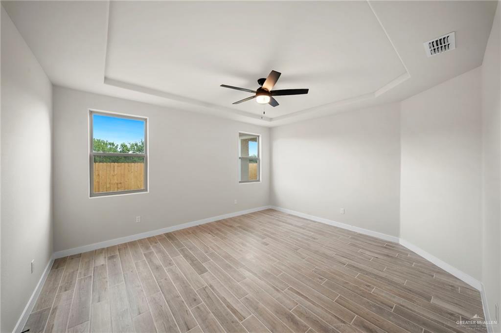 Photo 13 of 5009 Nerine Avenue