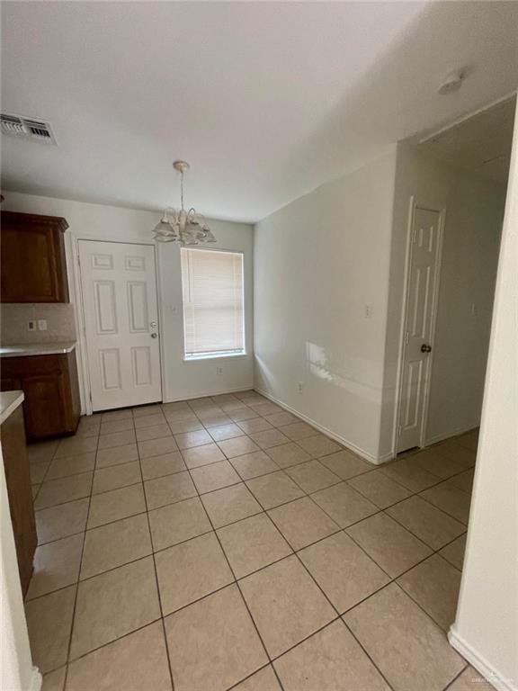 Photo 4 of 1806 Ironwood Street