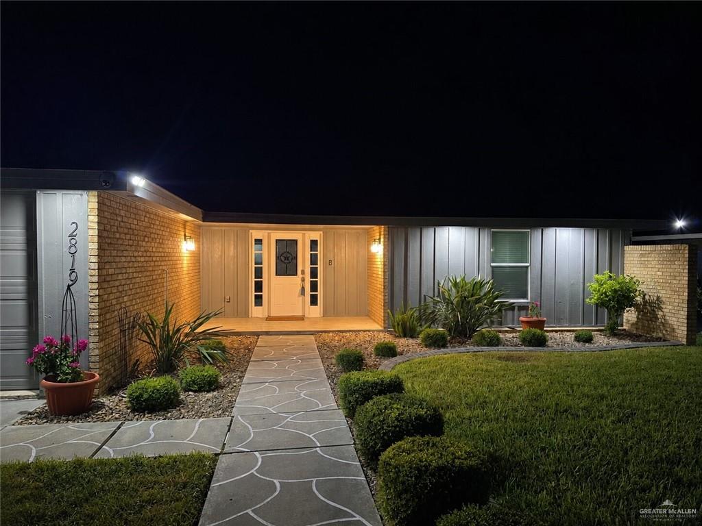 Photo 2 of 2819 Anacua Drive