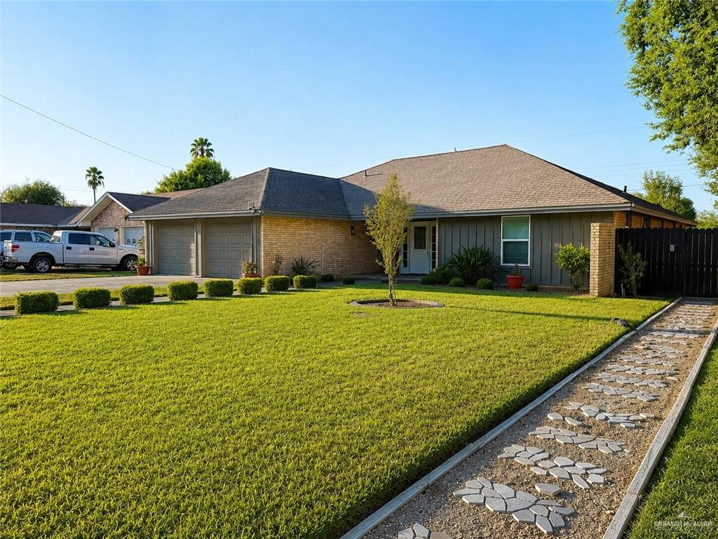 Photo 3 of 2819 Anacua Drive