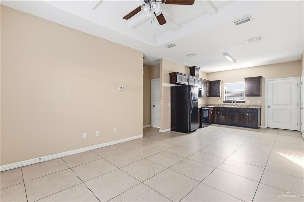 Photo 3 of 2805 Garfield Avenue