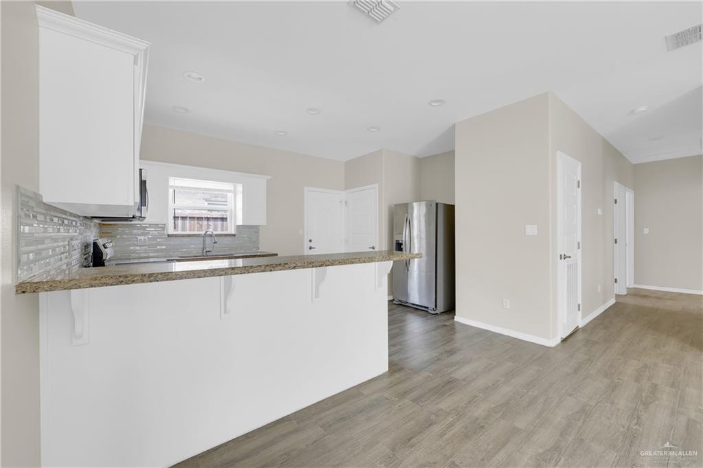 Photo 7 of 3613 Whitewing Avenue