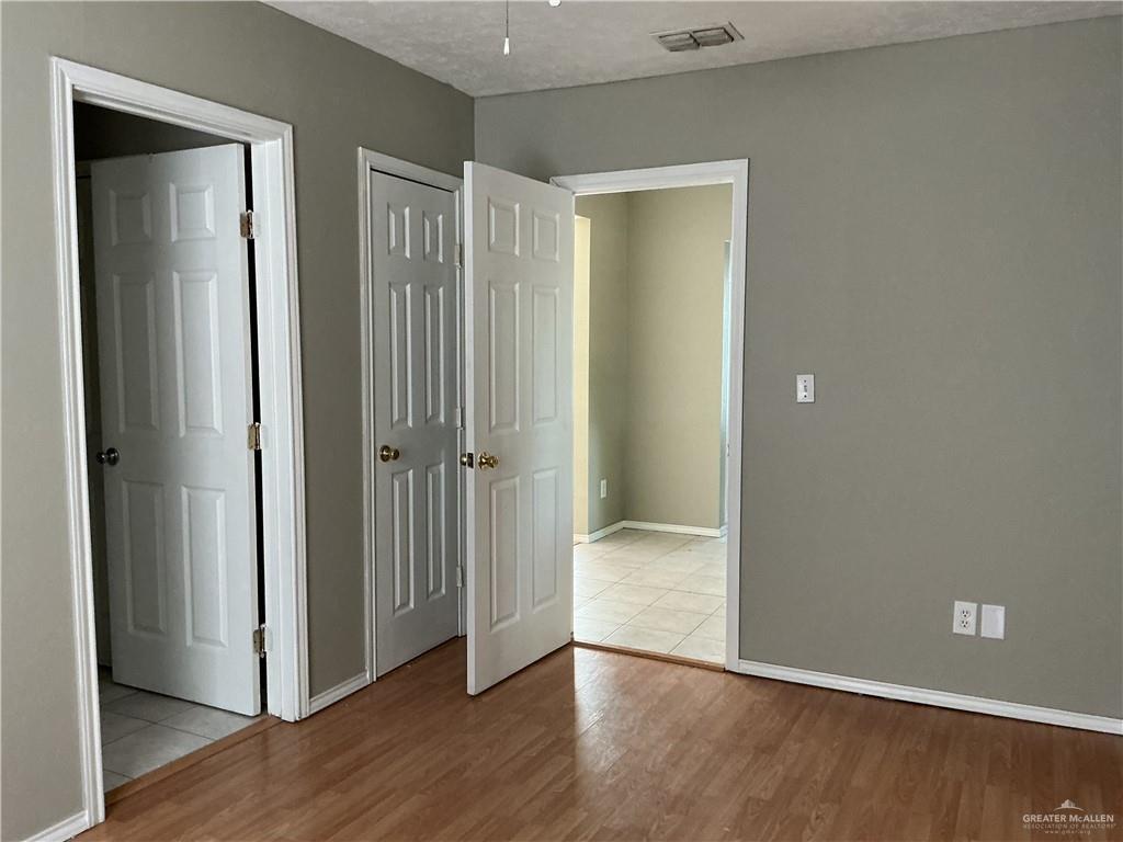 Photo 11 of 210 Stubbs Street