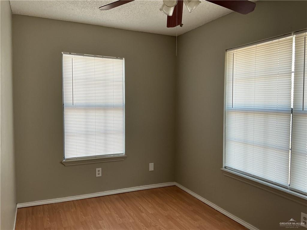 Photo 4 of 210 Stubbs Street