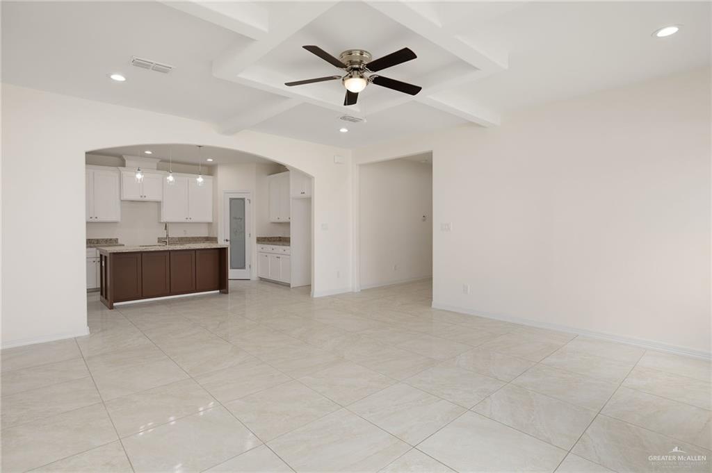 Photo 4 of 18010 Green Jay Drive