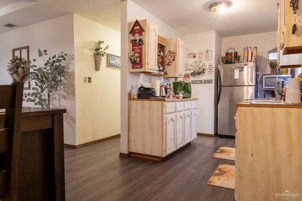 Photo 7 of 17976 Fm 1762