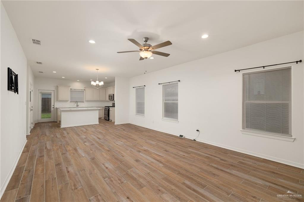 Photo 2 of 204 Houston Drive