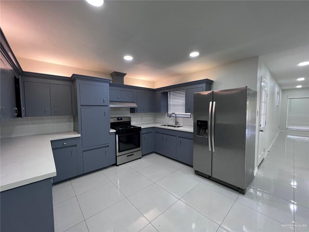 Photo 29 of 415 17th Street