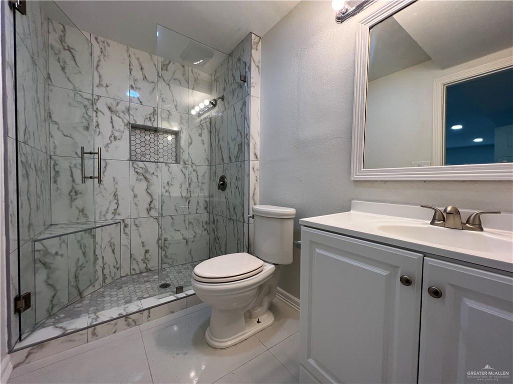 Photo 36 of 415 17th Street