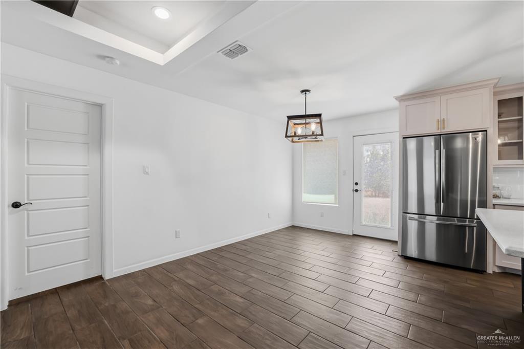 Photo 6 of 4602 Vikings Drive