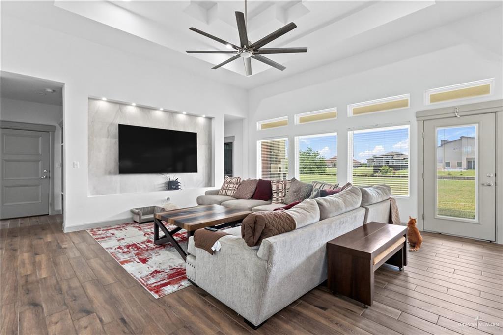 Photo 3 of 120 Canteros Drive