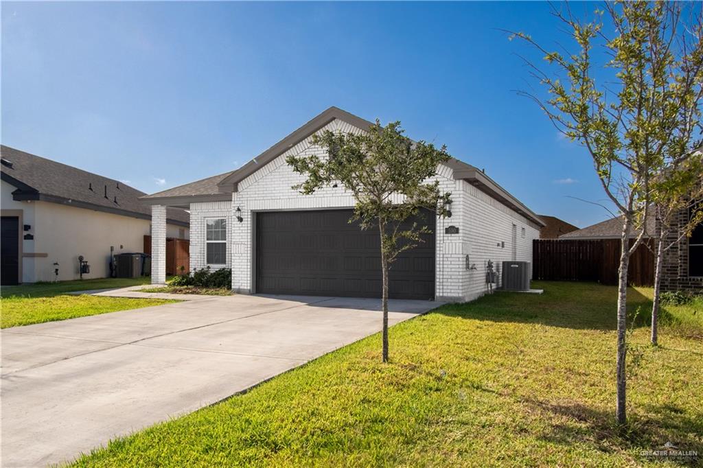 Photo 22 of 590 Live Oak Street