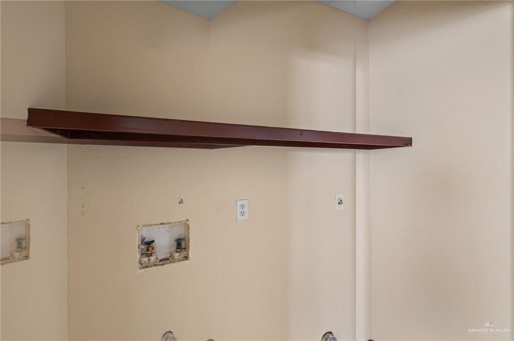 Photo 11 of 415 Date Palm Street