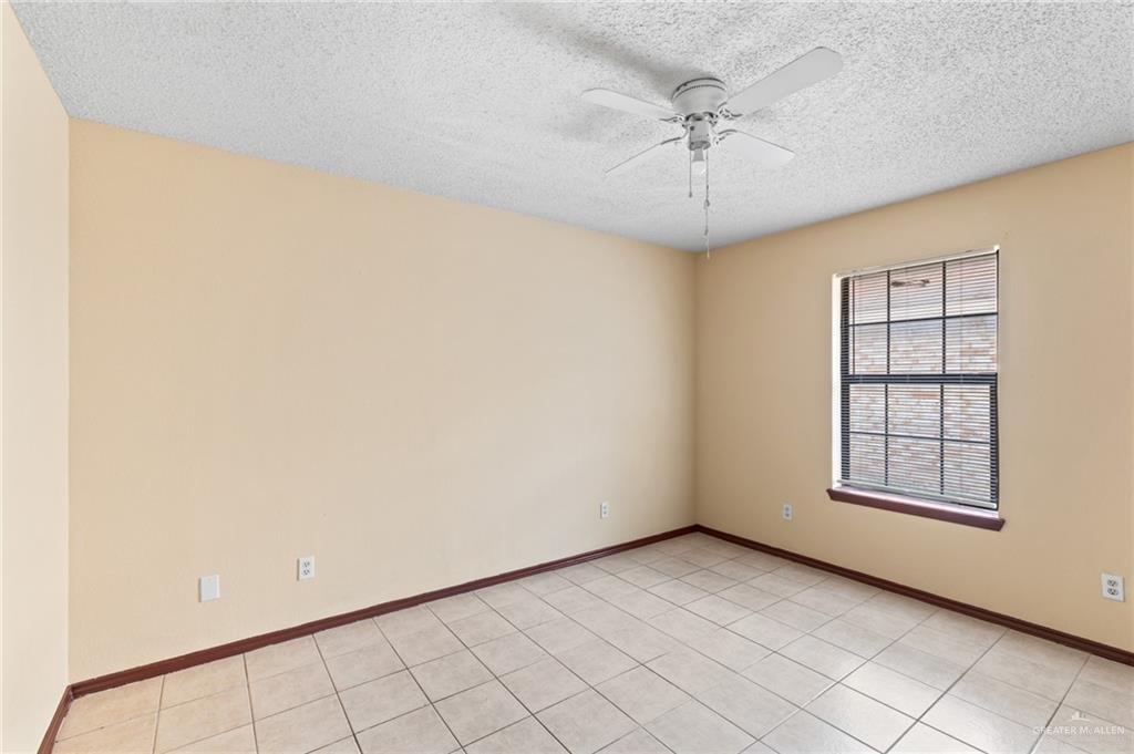 Photo 6 of 415 Date Palm Street