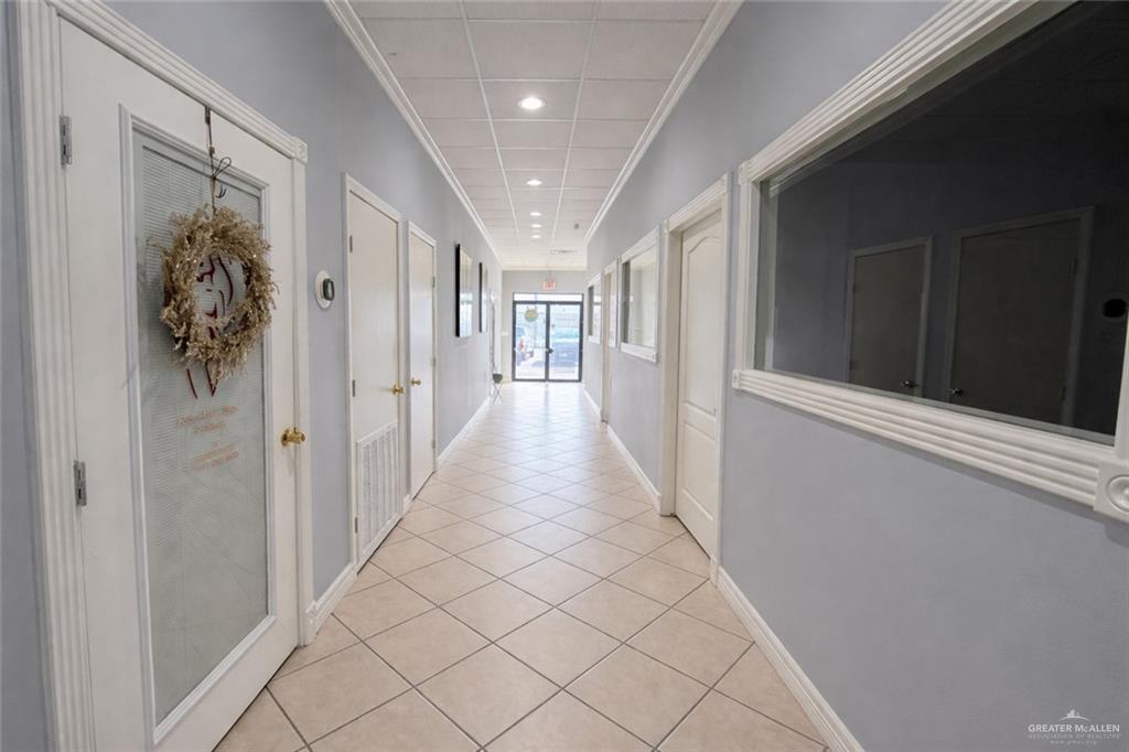 Photo 4 of 3509 University Drive #A