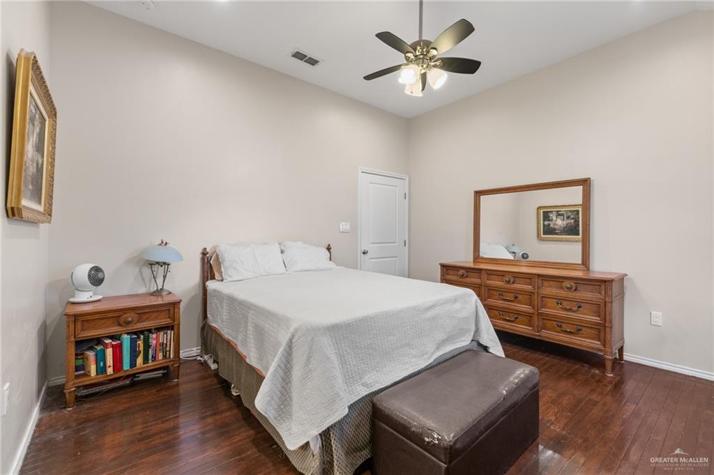 Photo 18 of 1644 Murrah Street