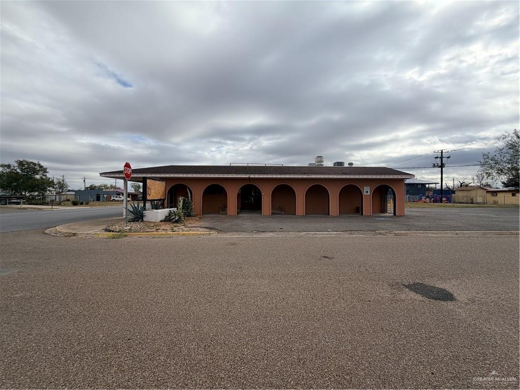 Photo 11 of 500 Cano Street