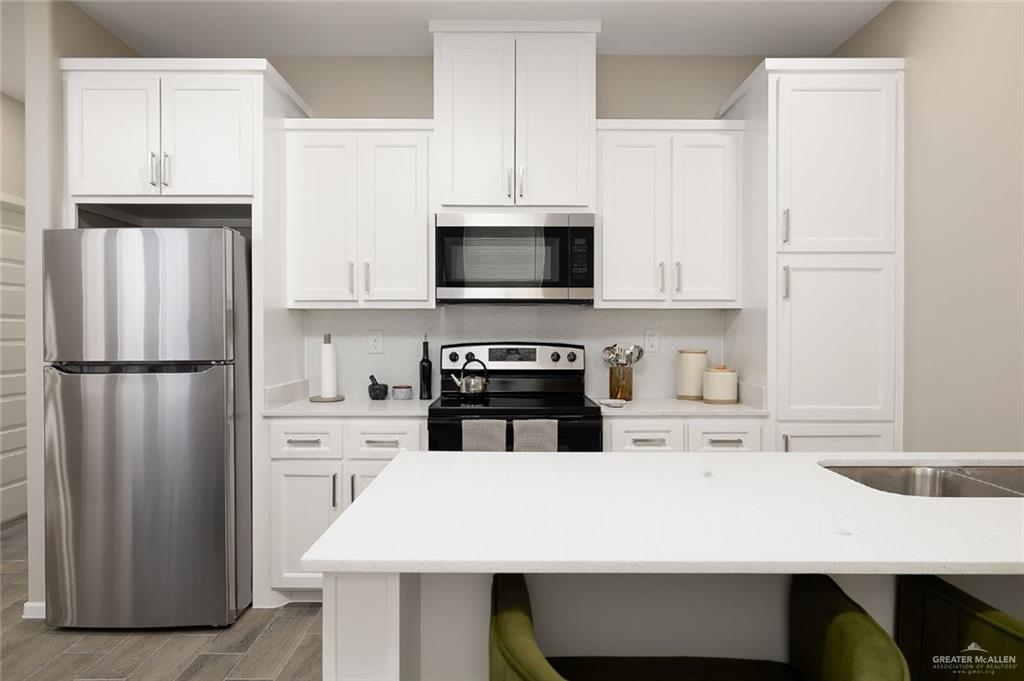 Photo 11 of 2809 Harrison Avenue #1