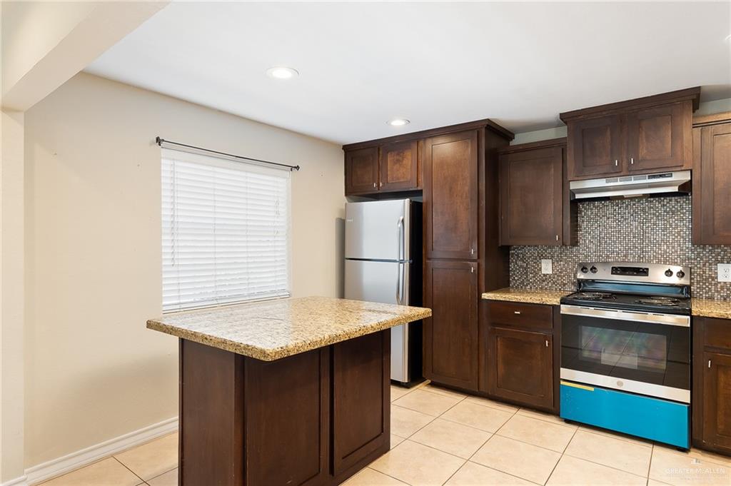 Photo 5 of 2716 27th Lane