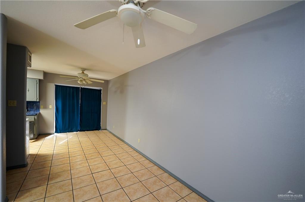 Photo 9 of 204 Gomez Drive