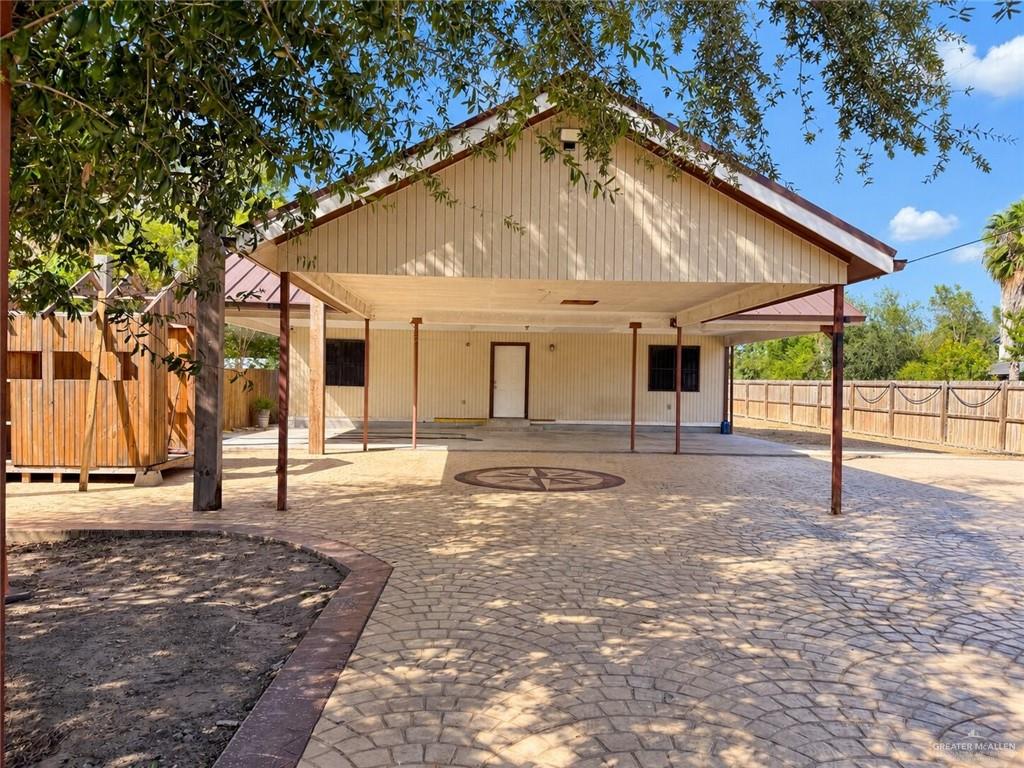 Photo 1 of 1400 Paseo Del Sol Street, Alamo