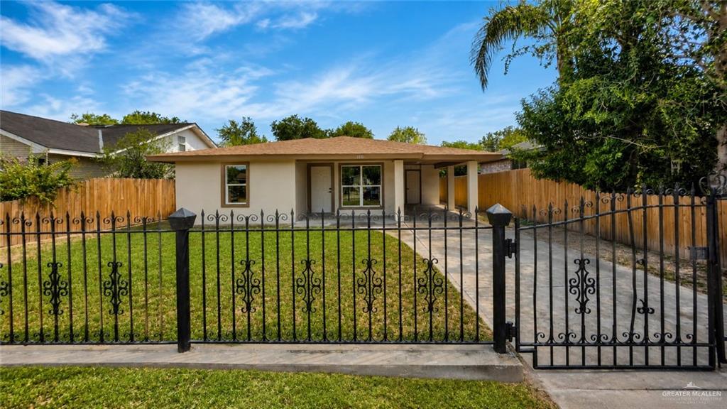Photo 2 of 1110 Lovett Street