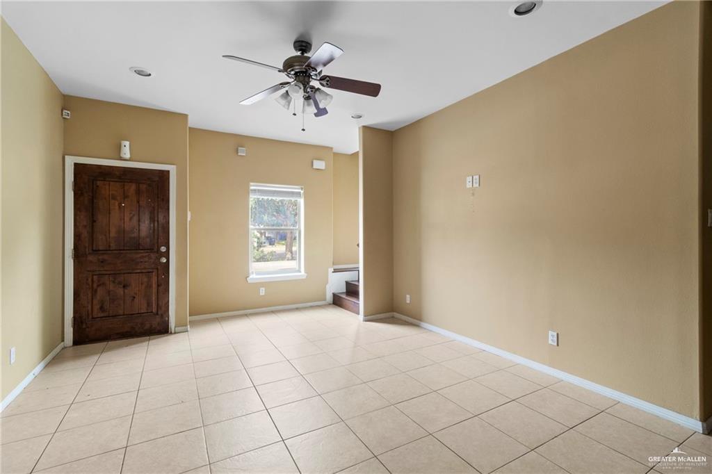 Photo 5 of 3005 L Street #2