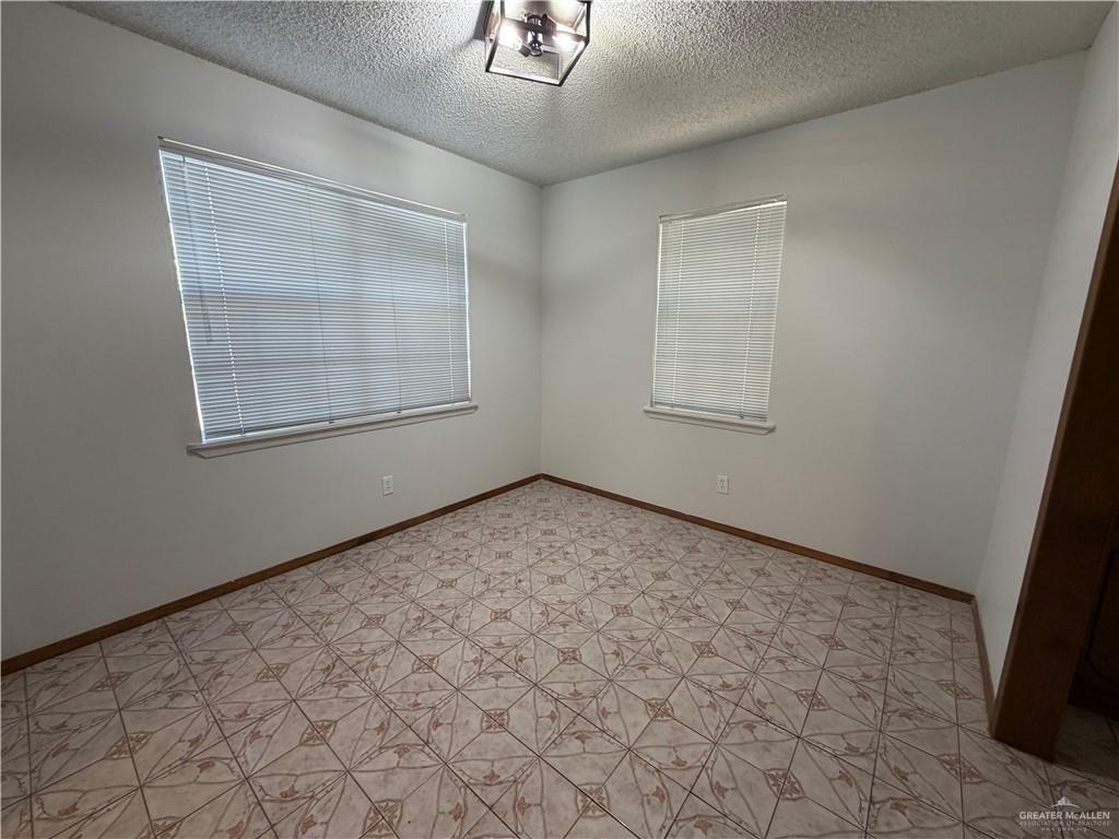 Photo 5 of 821 15th Street