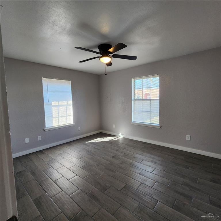 Photo 14 of 421 Casiano Street