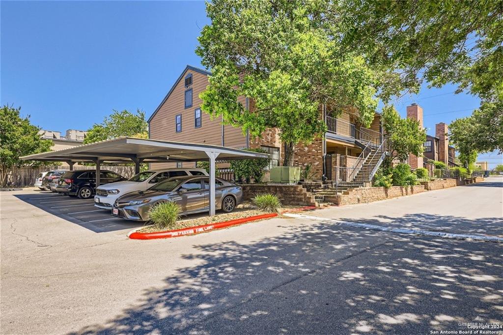 Photo 18 of 4803 Hamilton Wolfe Road #106