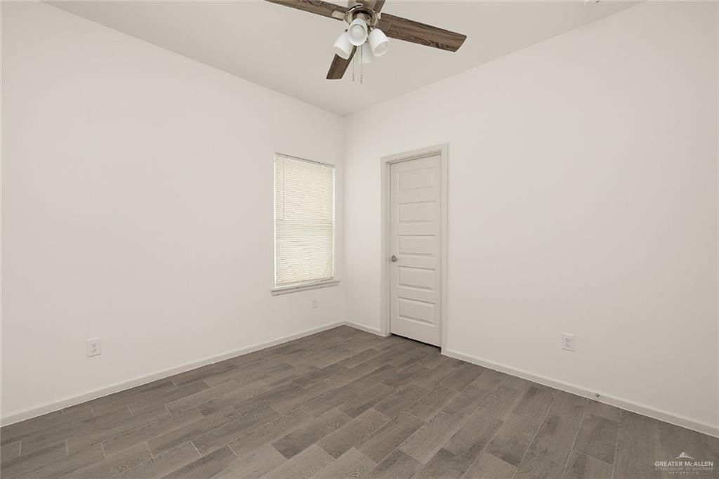 Photo 8 of 2713 Hayes Avenue #2