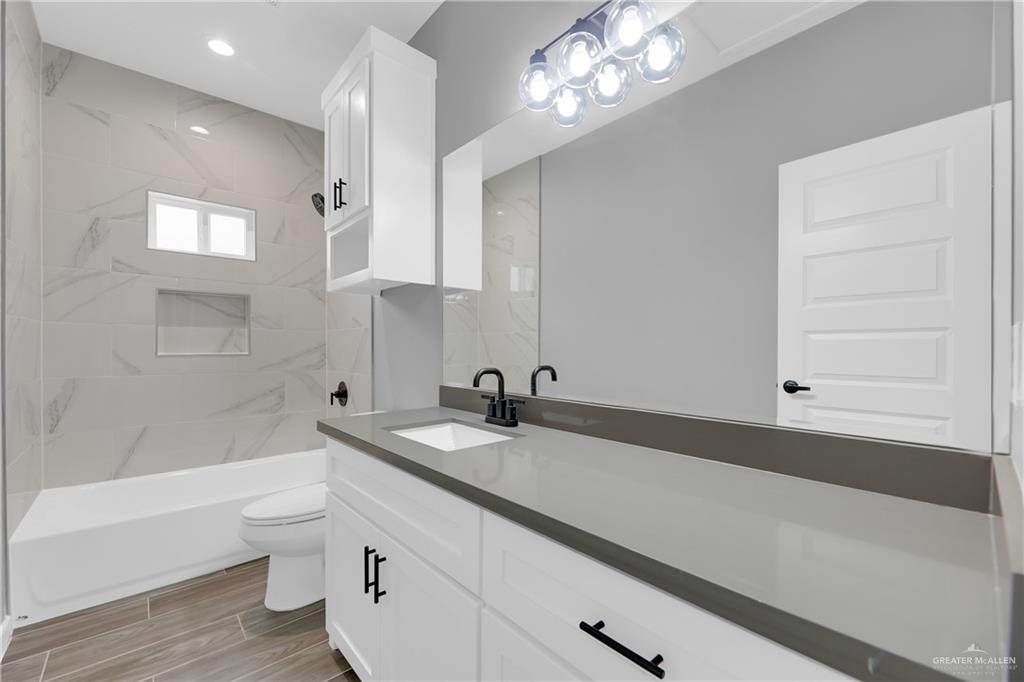 Photo 11 of 3308 Whetstone Avenue #1