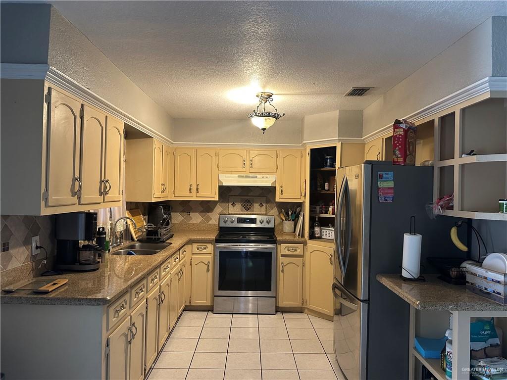 Photo 5 of 2643 Sunflower Drive