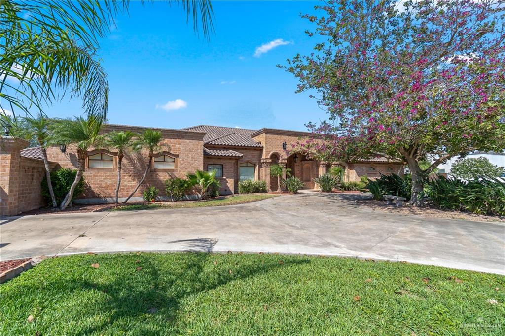 Photo 4 of 16095 Weston Way Drive