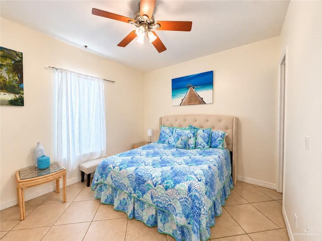 Photo 10 of 114 Swordfish Street #5