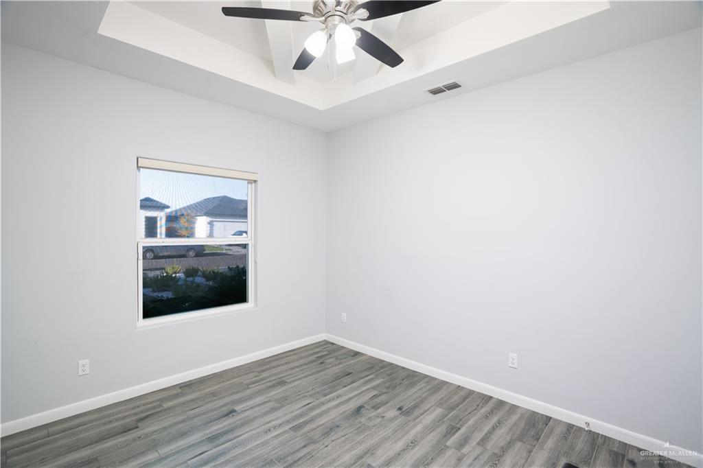 Photo 9 of 402 Imperial Drive