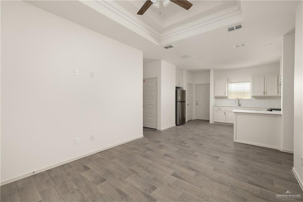 Photo 5 of 806 Linda Street #2