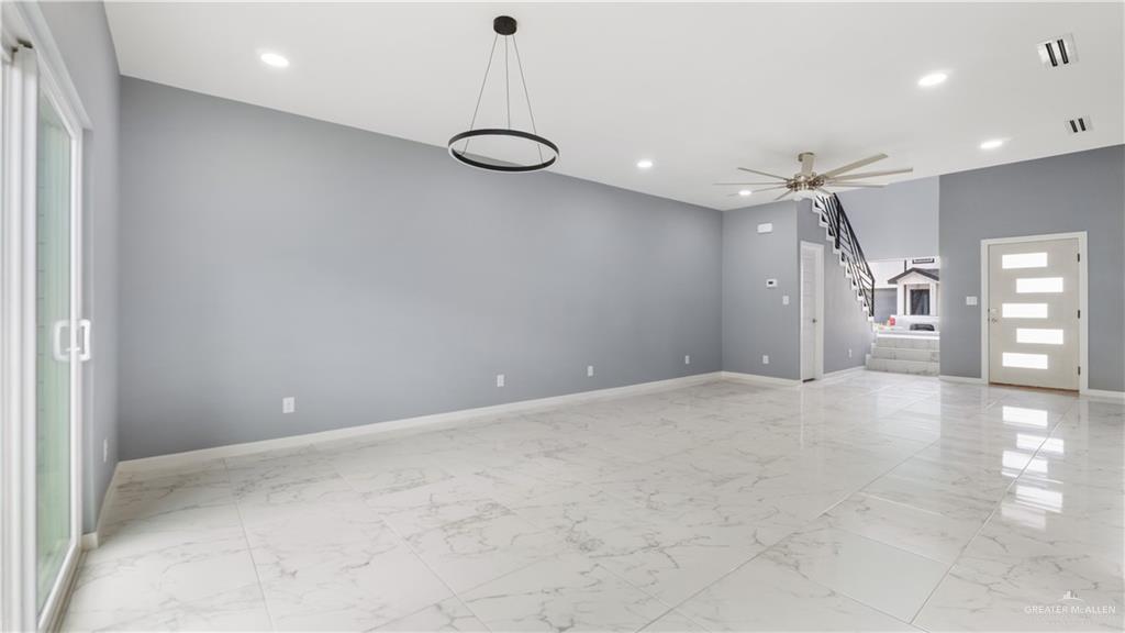 Photo 8 of 2806 Stablewood Lane