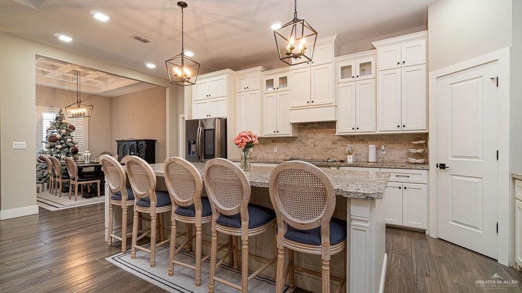Photo 6 of 501 Palm Shores Drive