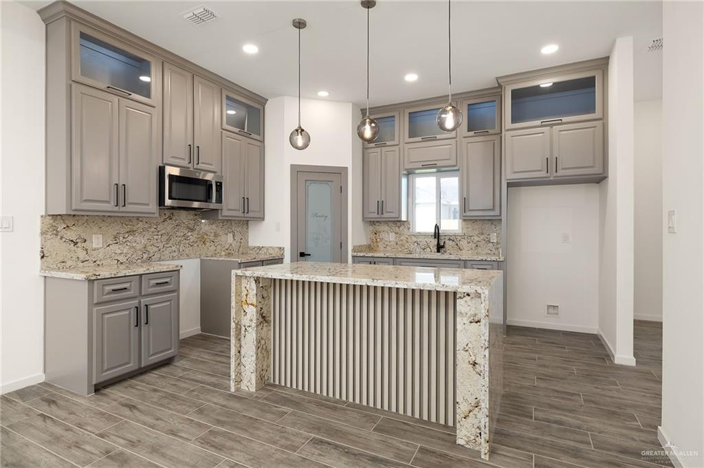 Photo 2 of 2908 Arboledas Drive