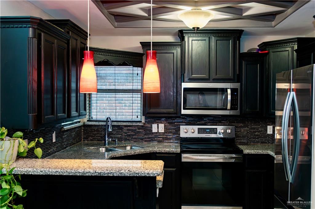 Photo 3 of 2412 Eisenhower Street