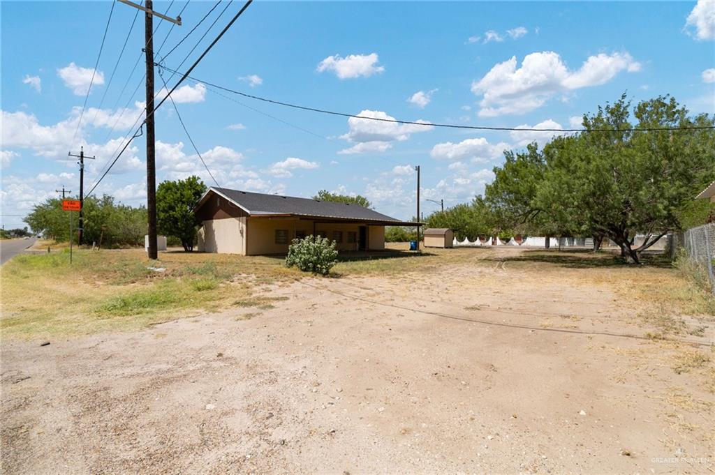 Photo 4 of 3706 Maria Street