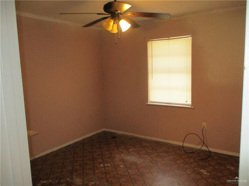 Photo 11 of 1206 Fincher Street