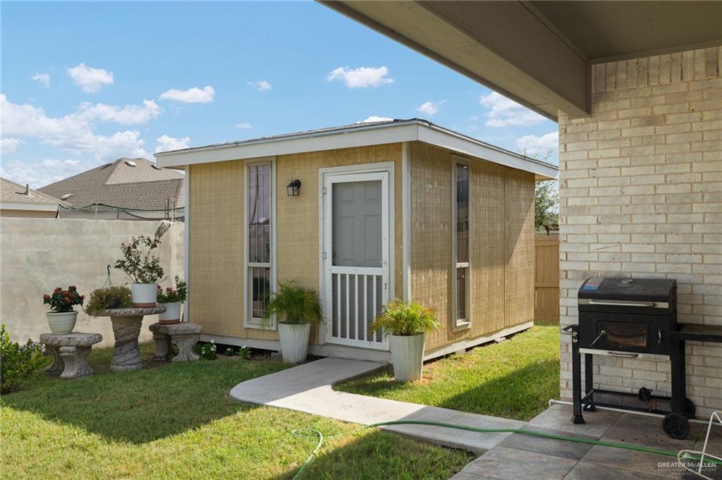 Photo 13 of 716 Stevenson Avenue