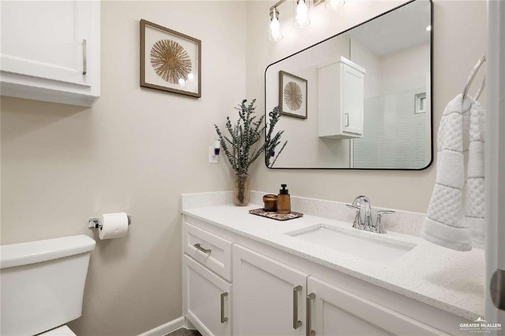 Photo 12 of 2704 Harrison Avenue #3
