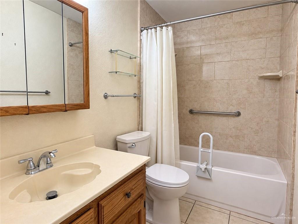 Photo 13 of 519 Sagittarius Street