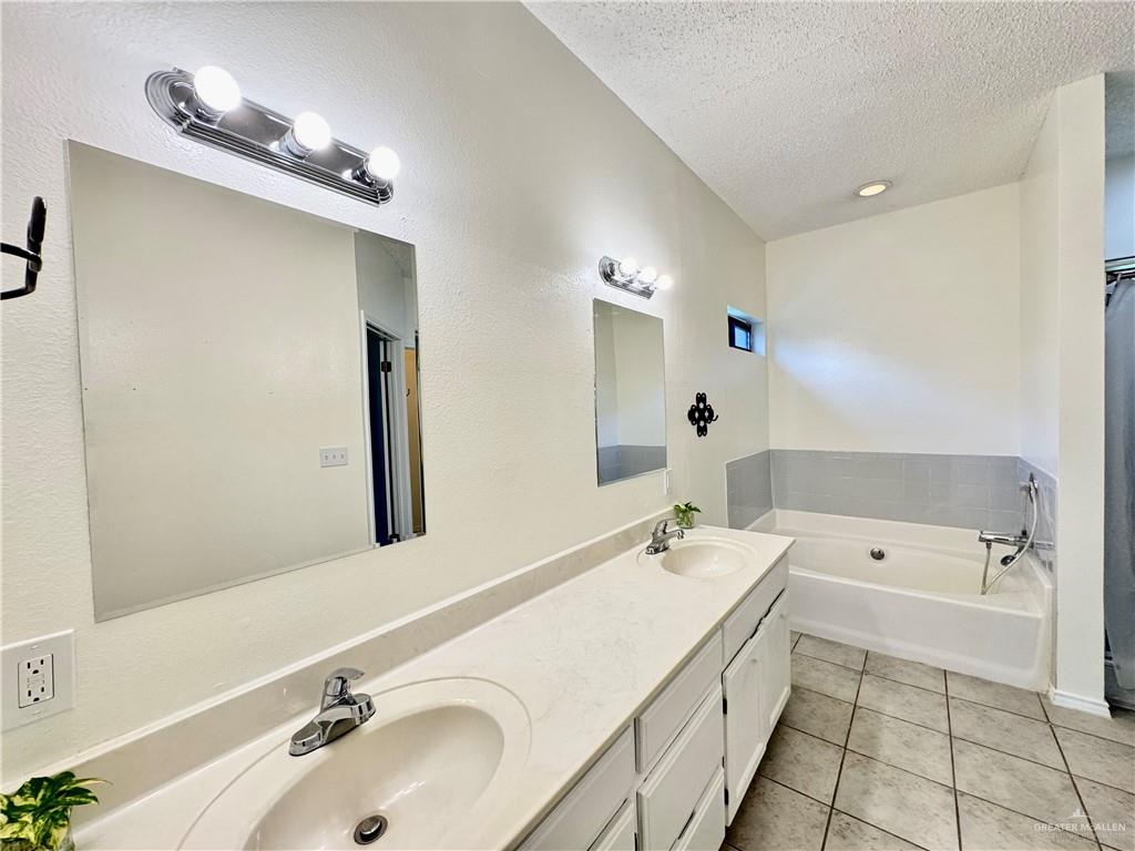 Photo 20 of 2410 28th Street