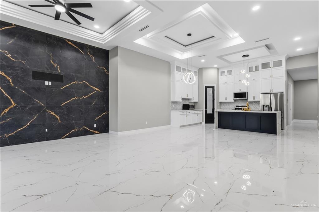 Photo 4 of 302 30th Street