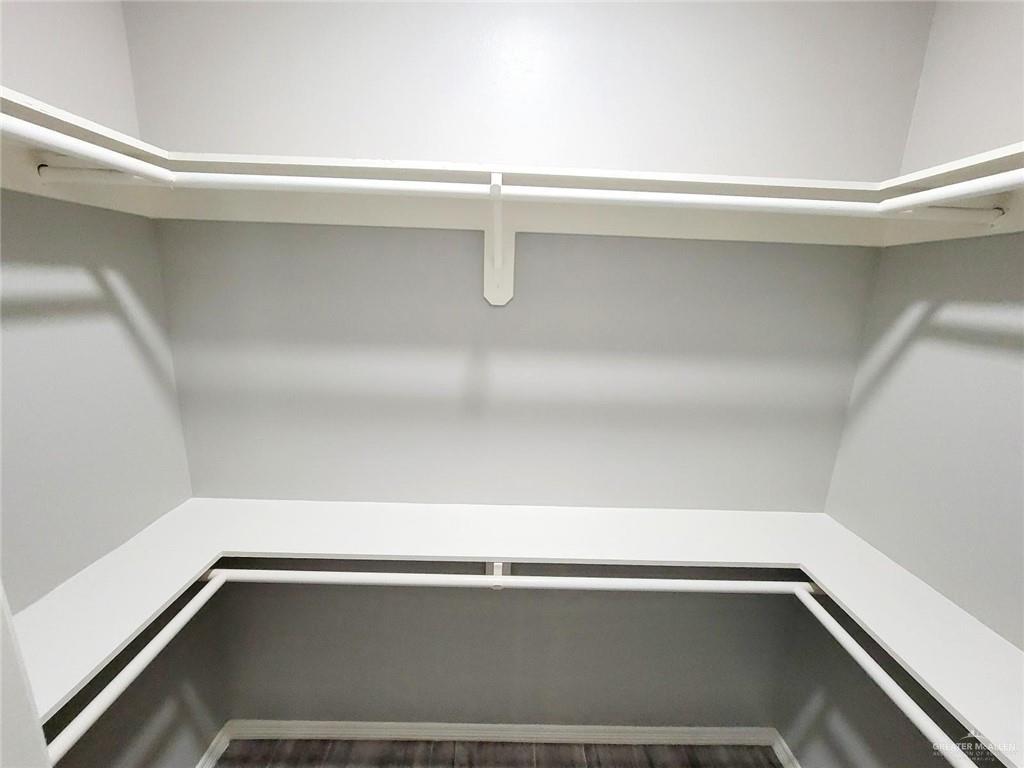 Photo 13 of 1809 Davenport Street #4